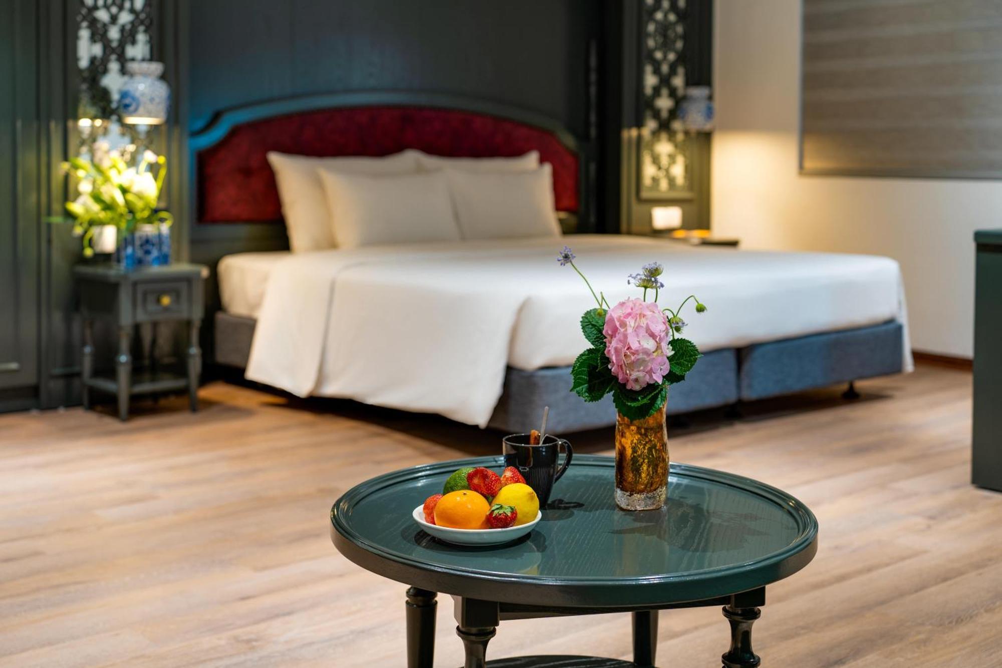 Eli Rina Hotel Hanoi Exterior photo