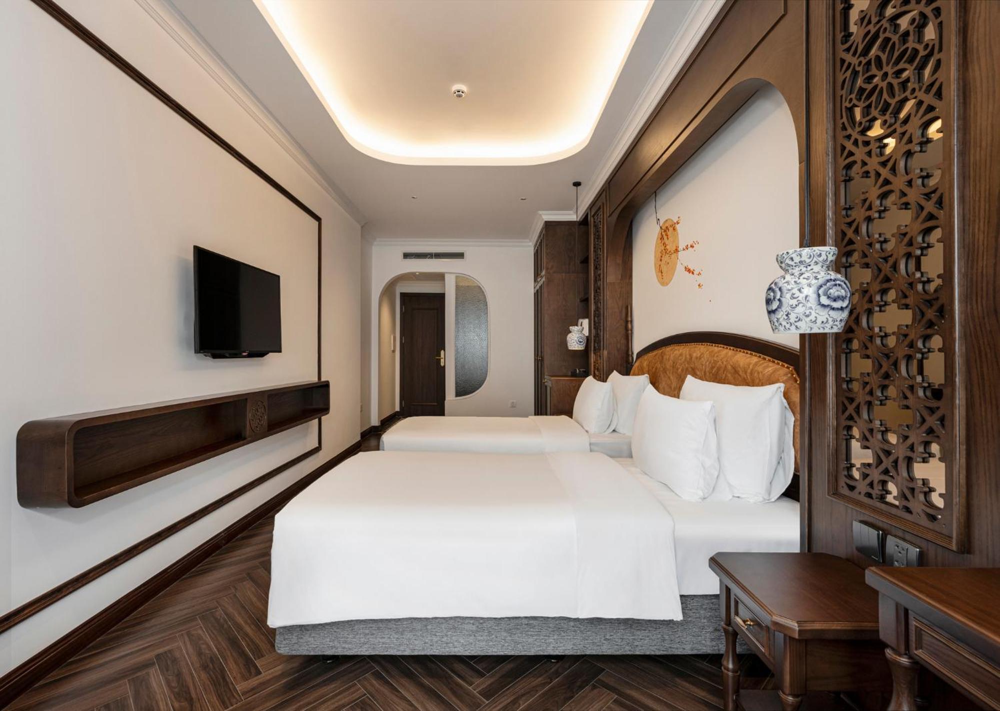 Eli Rina Hotel Hanoi Exterior photo