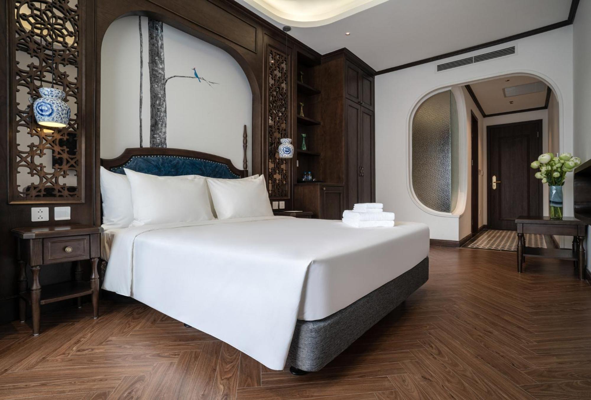 Eli Rina Hotel Hanoi Exterior photo